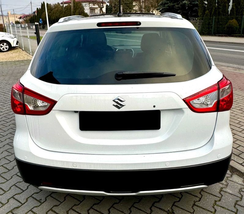 Suzuki SX4      2014
