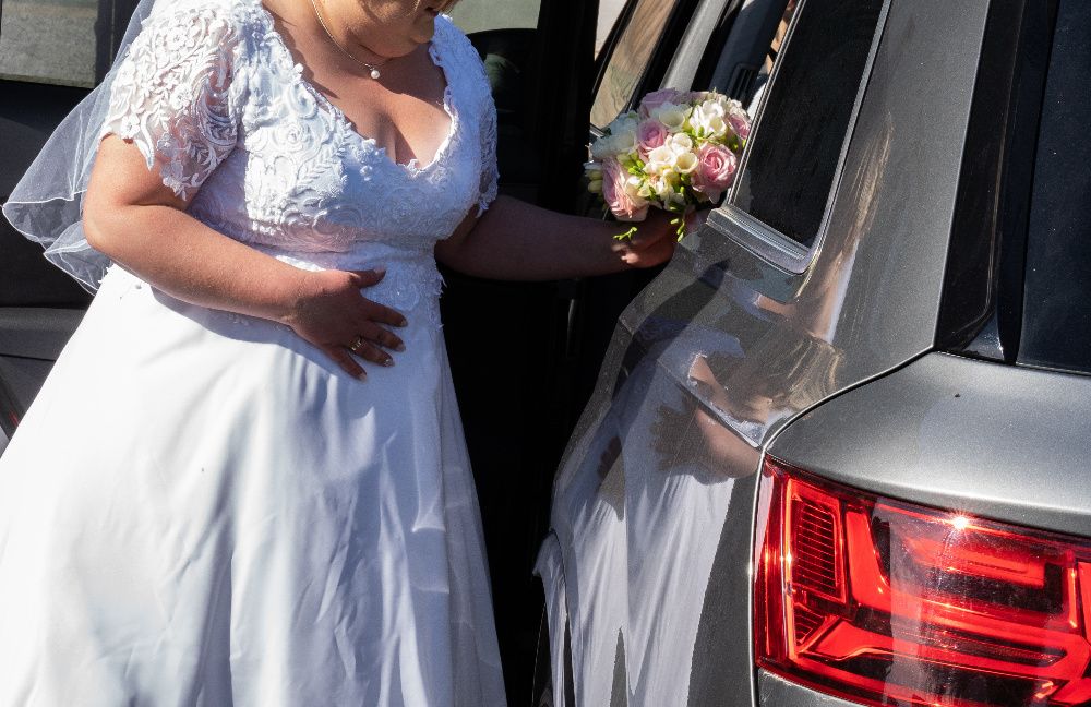 Suknia Ślubna 44-46