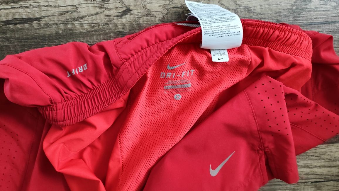 spodenki do biegania Nike running dri-fit,super stan