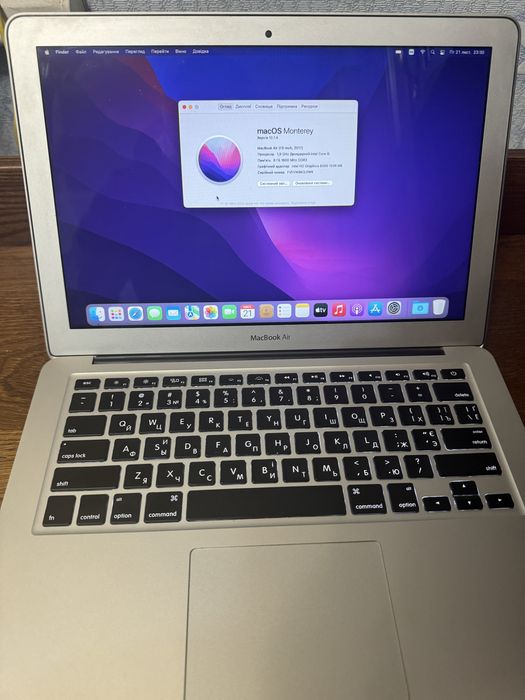macbook air 13-inch 2017 повний комплект