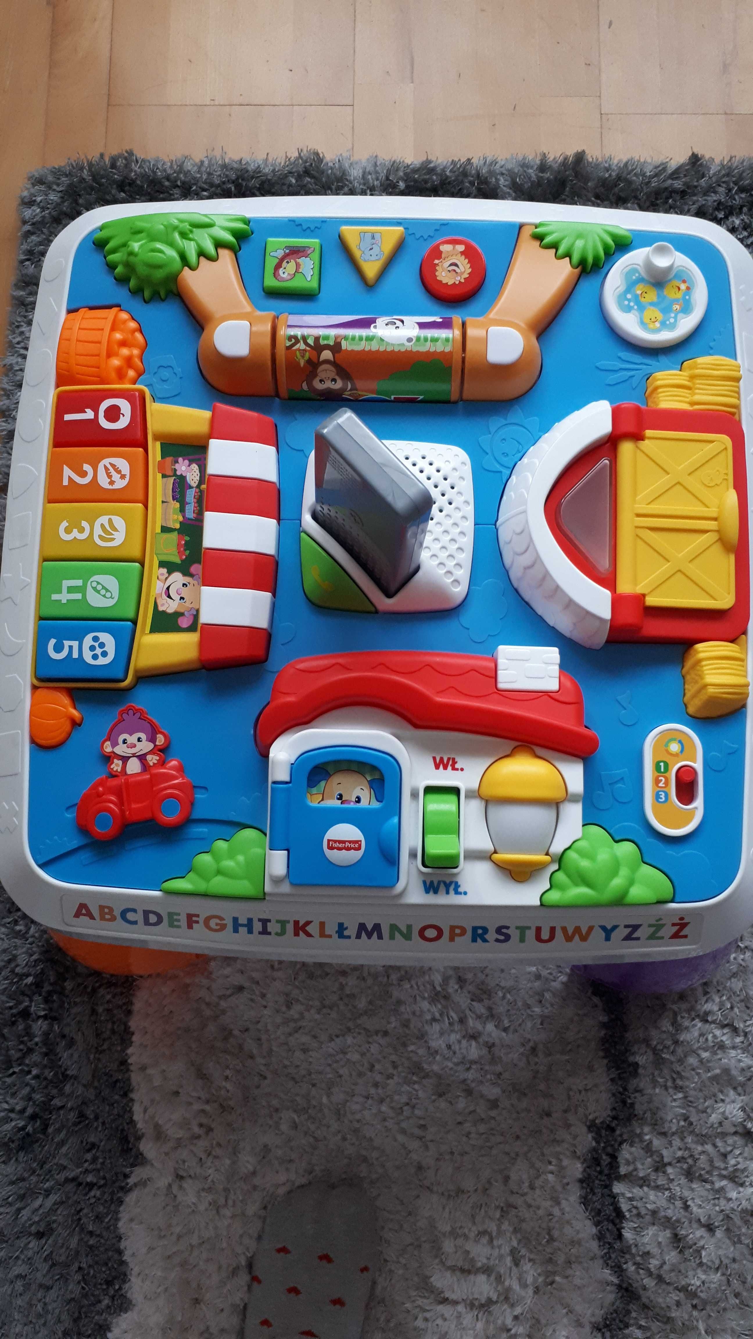 Fisher-Price edukacyjny stolik malucha