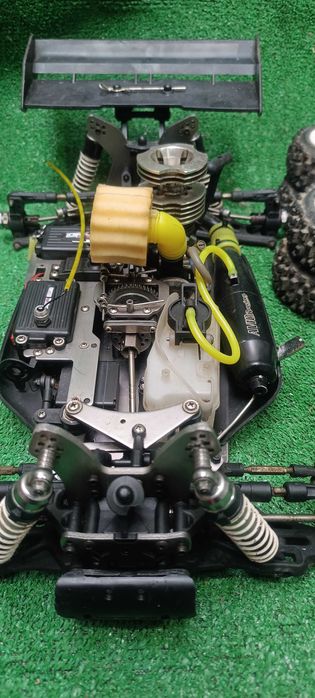 Carinho buggy RC 1/8