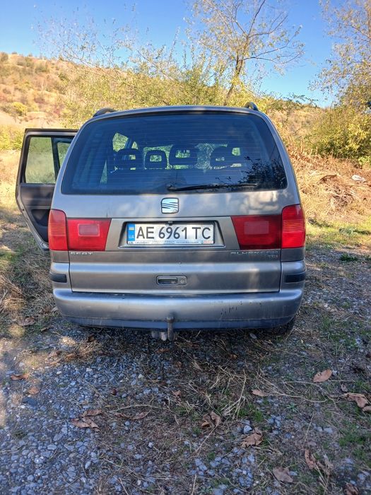 Продам Seat Alhambra