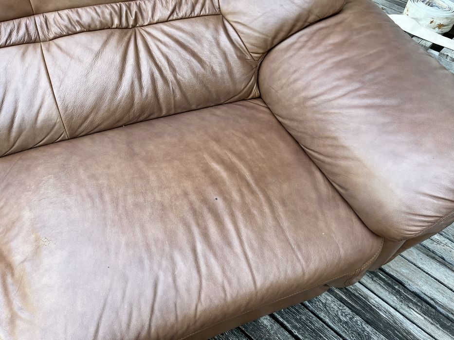 Komplet mebli skórzanych kanapa i dwa fotele