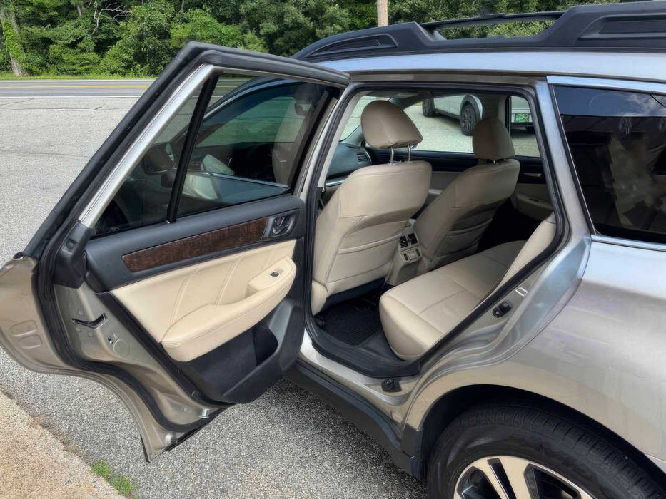Subaru Outback      2018