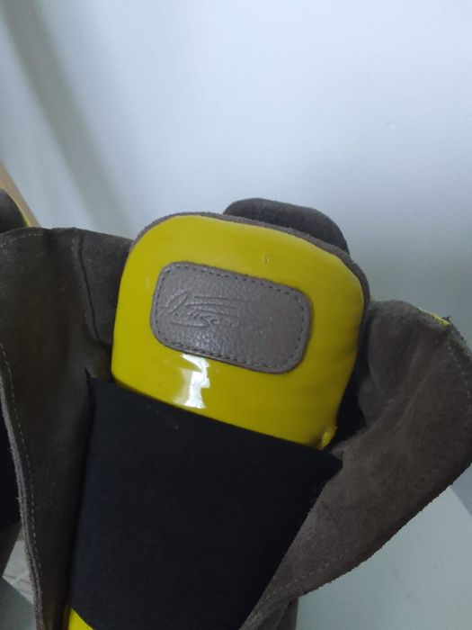 Sneakersy Beyco skora