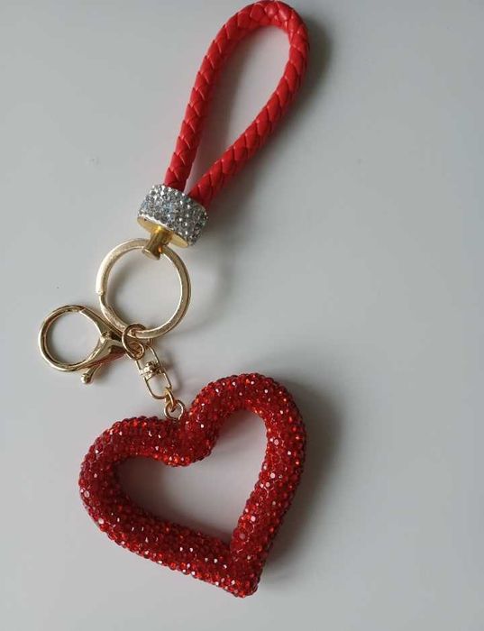 Uroczy brelok Walentynkowe serce cyrkonie