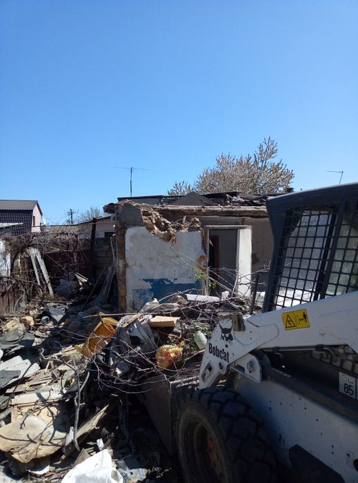 Снос дома/домов . Демонтаж штукатурки/стяжки Демонтажные работы