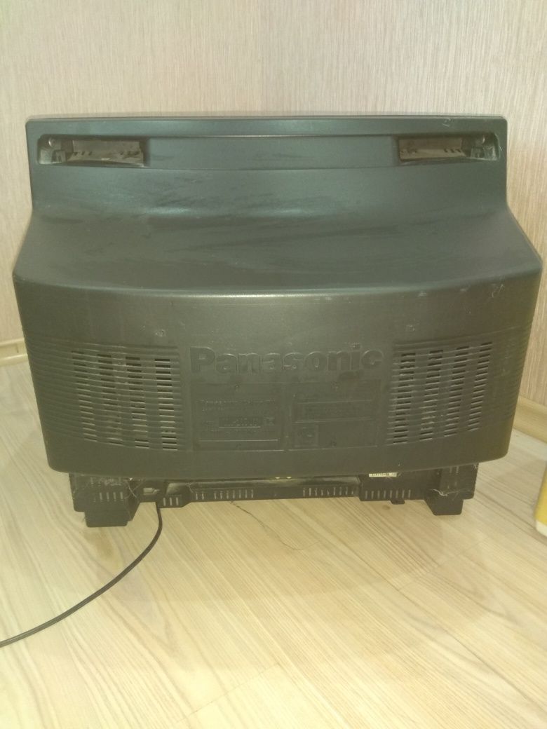 Продам телевизор Panasonic TX-2170T