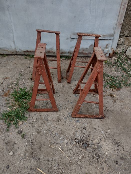 Подставки под авто комплект 4 шт