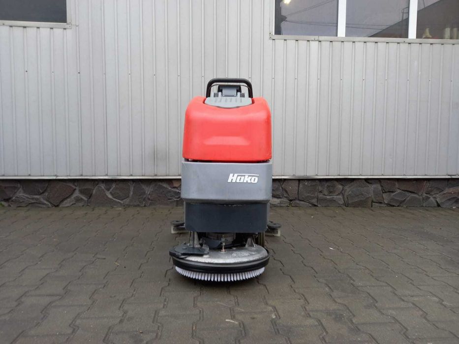 Profesjonalna szorowarka Hako B 45 b/t  TB 430