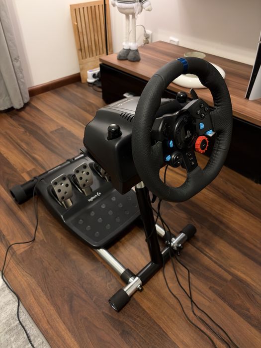 Kierownica Logitech G29 + shifter (PS5, PS4, PC)