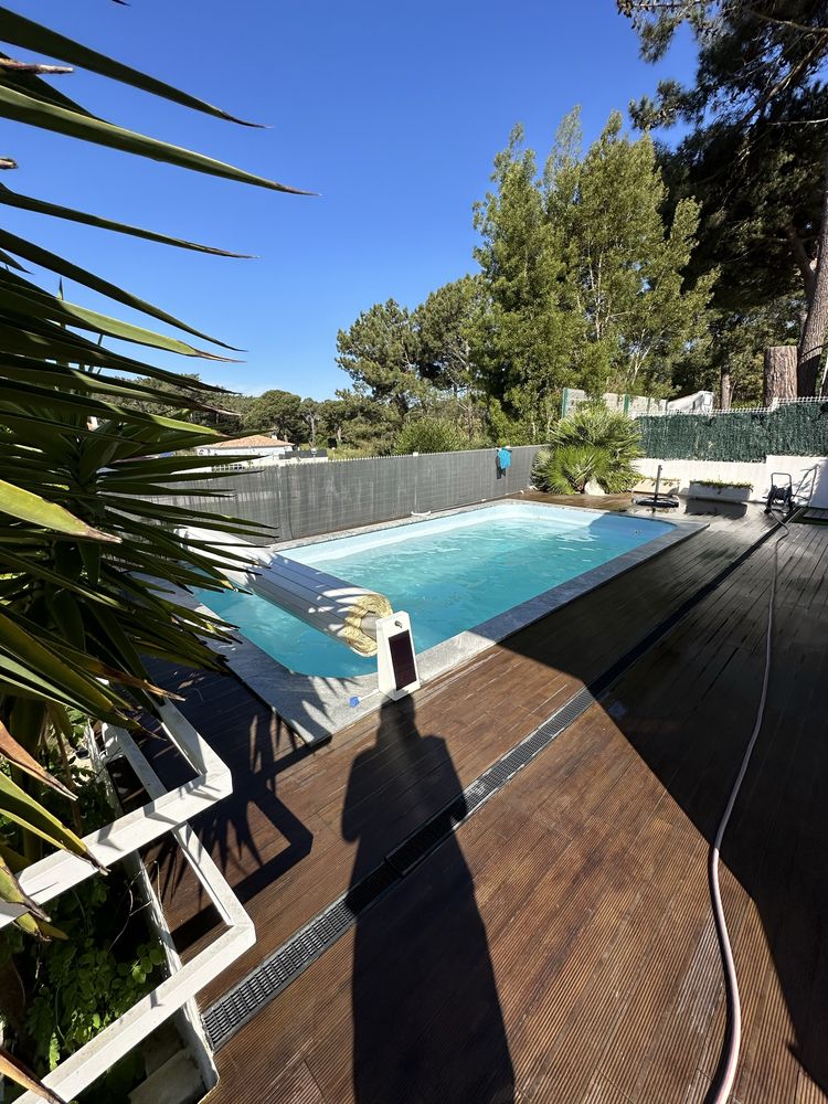 CONSTRUÇAO/REMODELAÇÃO/REVESTIMENTO/MANUTENÇAO DE PISCINAS