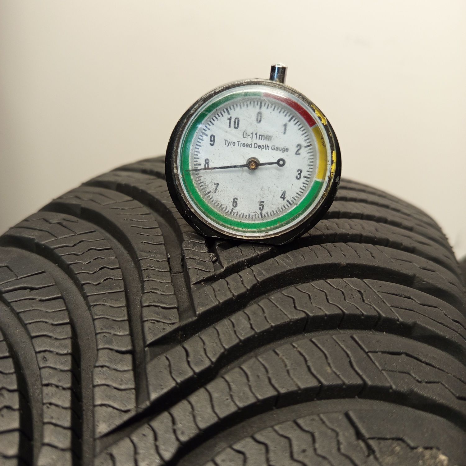 195/65r15 Michelin Alpin 5