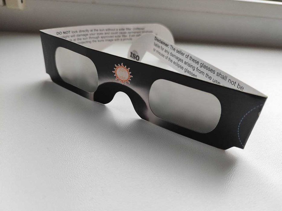 Очки для наблюдения за солнечным затмением