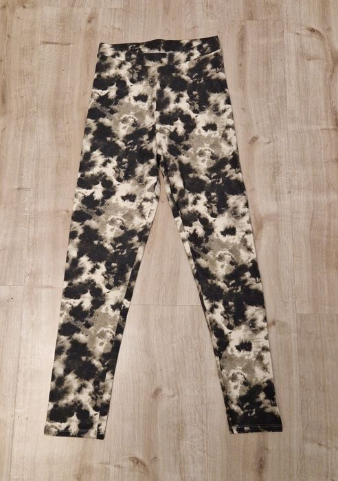 Nowe grubsze legginsy Cool Club 158 moro