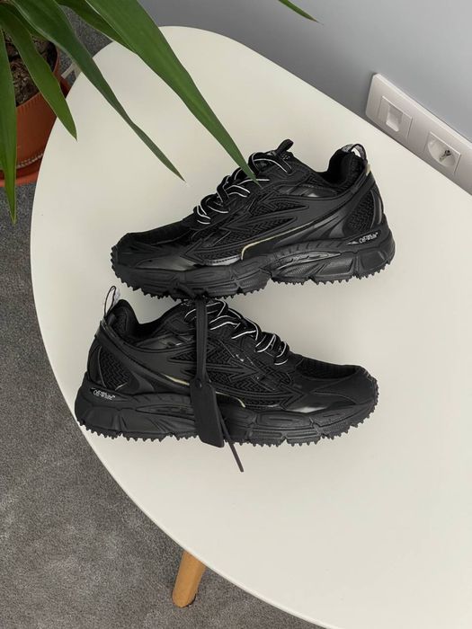 Кросівки Off-white Be Right Back black/Grey чорні