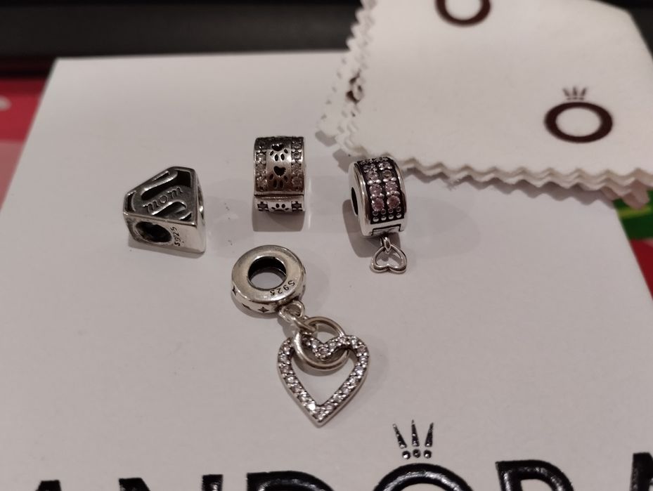 Contas charms com brilhantes para pulseira Pandora Prata 925