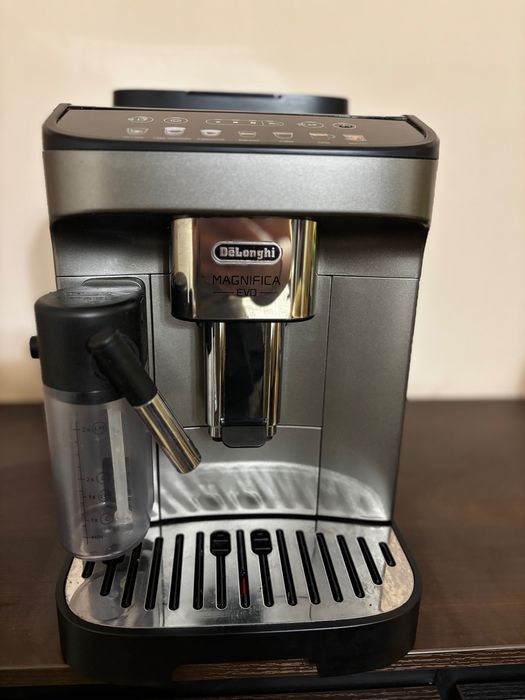 Ekspres Delonghi ECAM 290.81 TB Magnifica evo latte crema