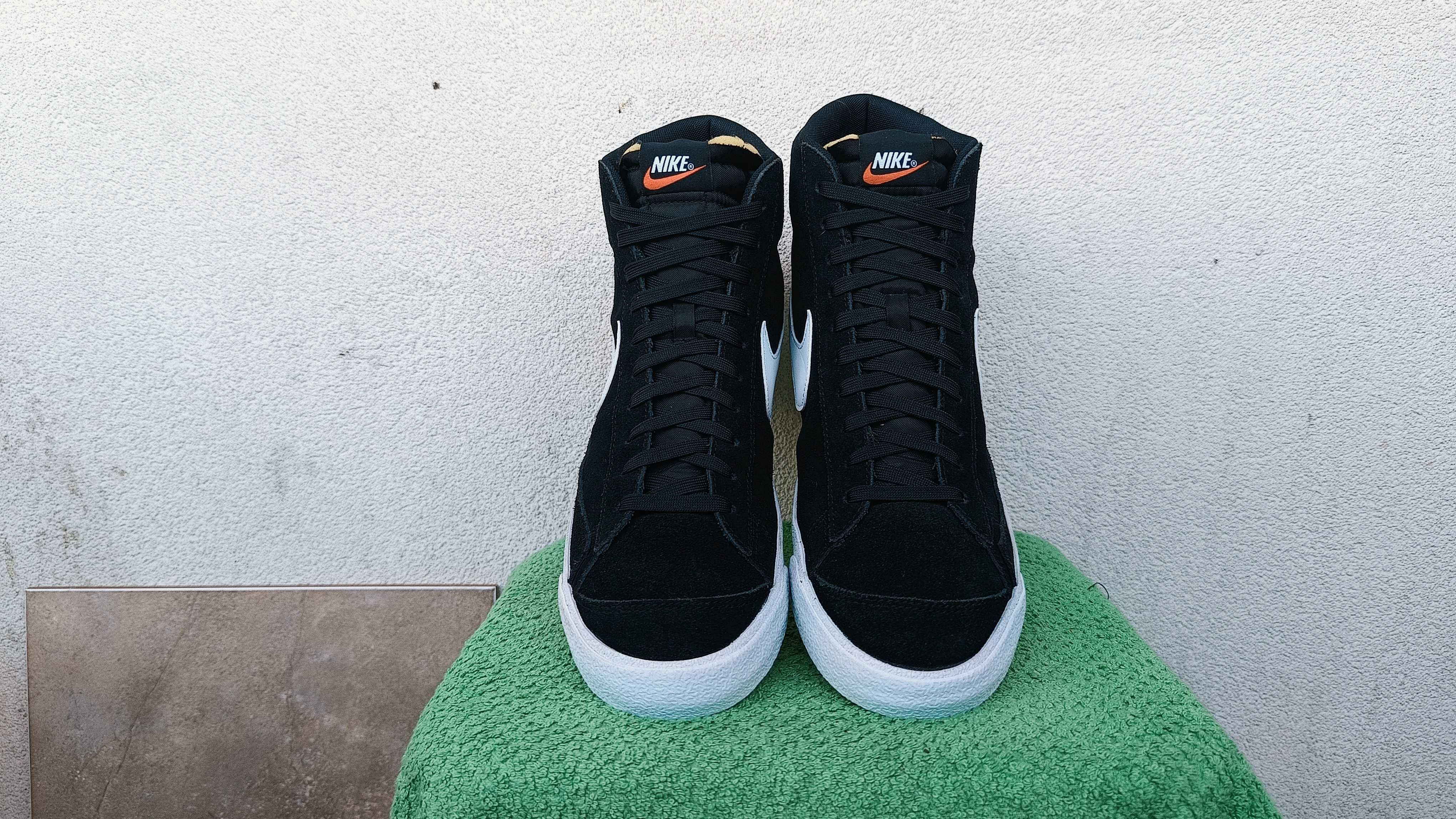 Wysokie sneakersy NIKE BLAZER MID'77 SUEDE r.45 skóra stan idealny