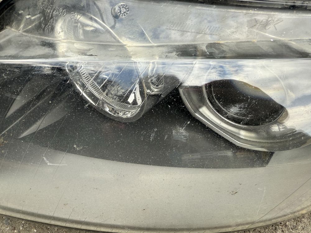 Audi A3 8P Lampa Lewy Przód Xenon