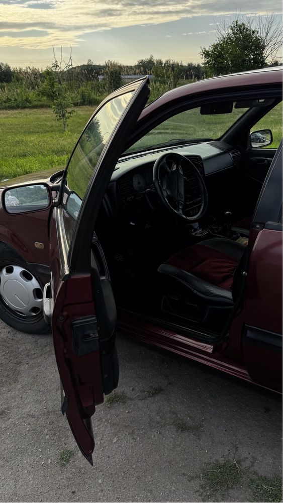 Volkswagen Passat B4 1996