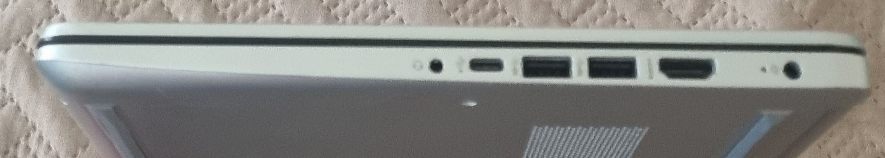 HP laptop 14s/Celeron N4020/2×1,1-2,8/RAM 4GB ddr4/eMMC 64GB
