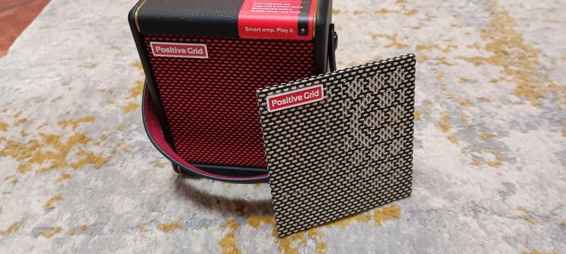 NOVO - Positive Grid Spark Mini + Grelha