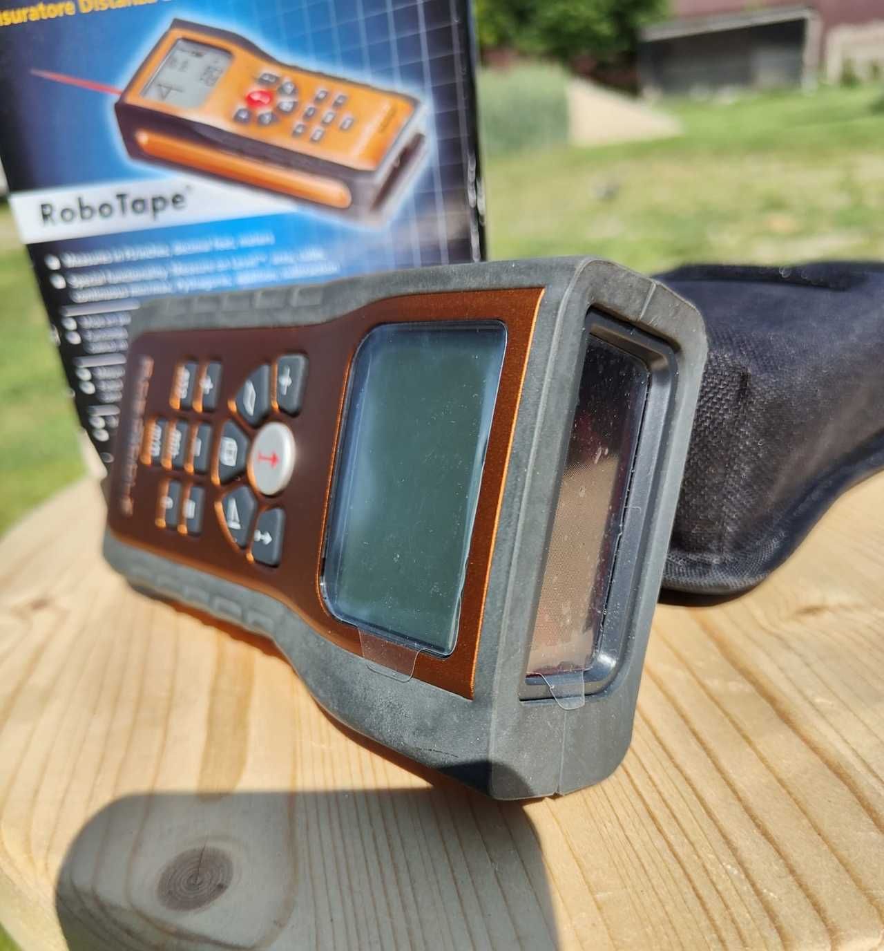 Dalmierz Laserowy RoboToolz RT-9000