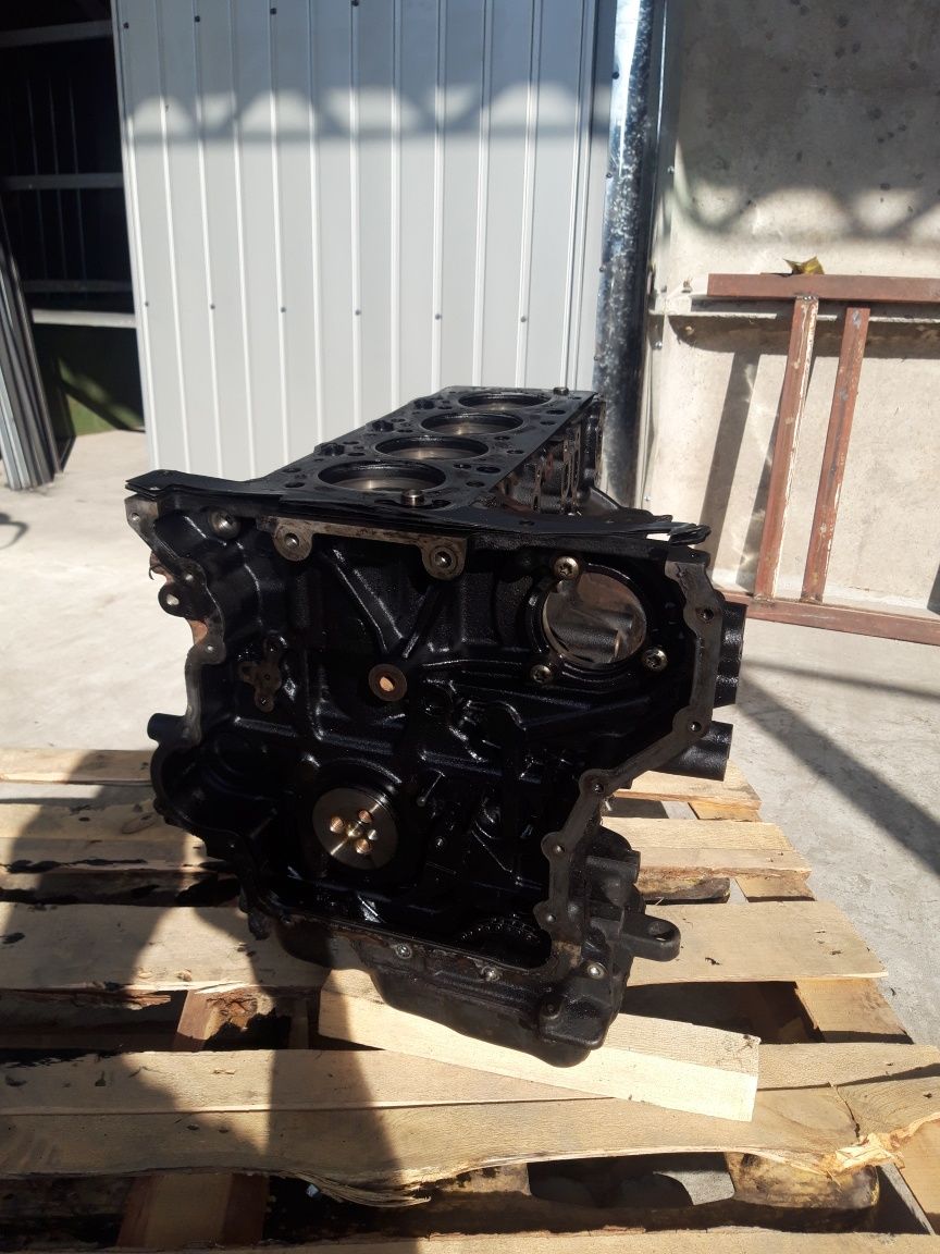 Блок в сборе 2.4-2.2-2.0 TDI, TDCI 2000-2014 Форд Транзит, разборка