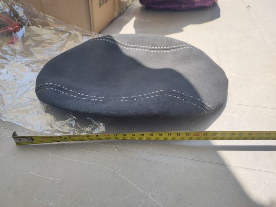 Накладка (чехол) з алькантари на підлокітник авто