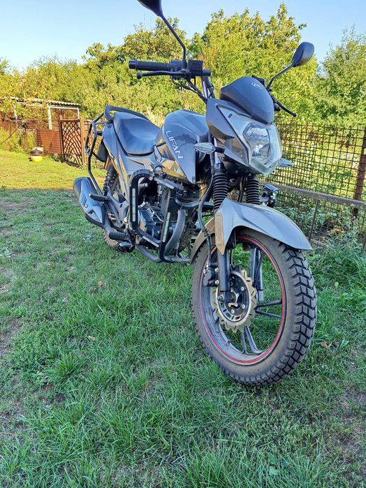 Продам мотоцикл  Lifan