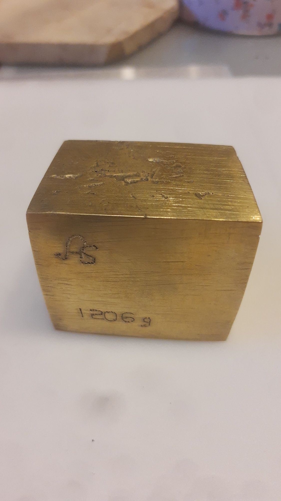 Mosiądz , sztabka o wadze 1206gram