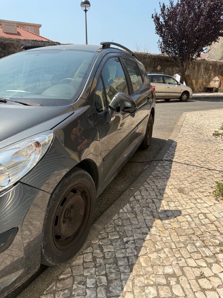peugeot 207 1.6 hdi