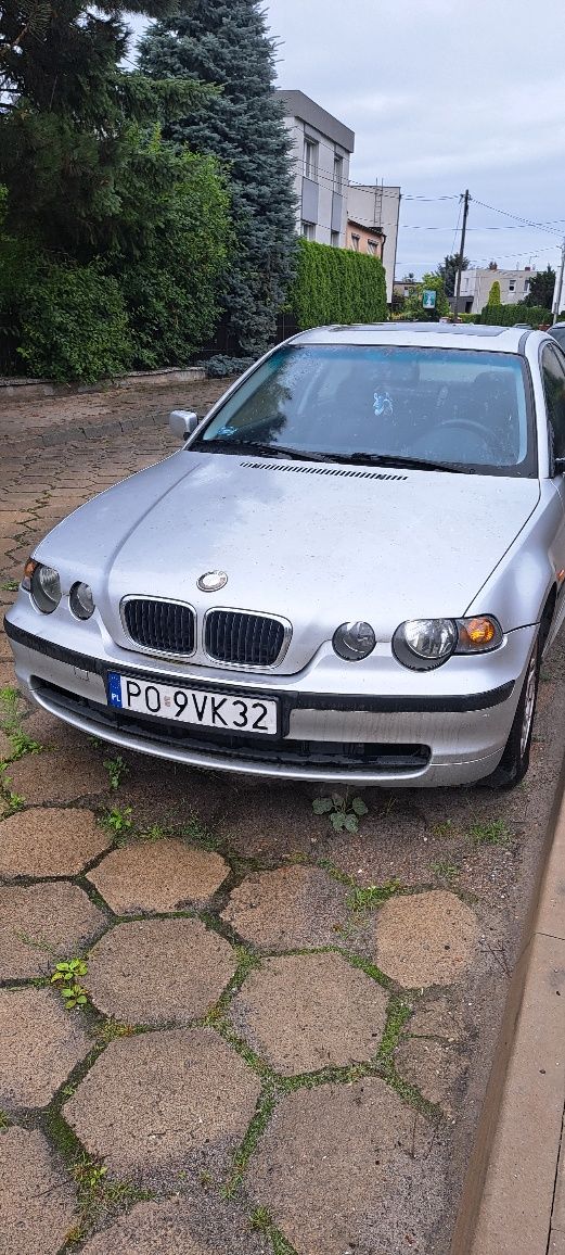 Samochód BMW 316TICompact