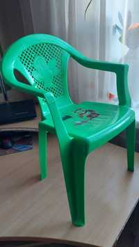 Пластиковий стілець диьячий