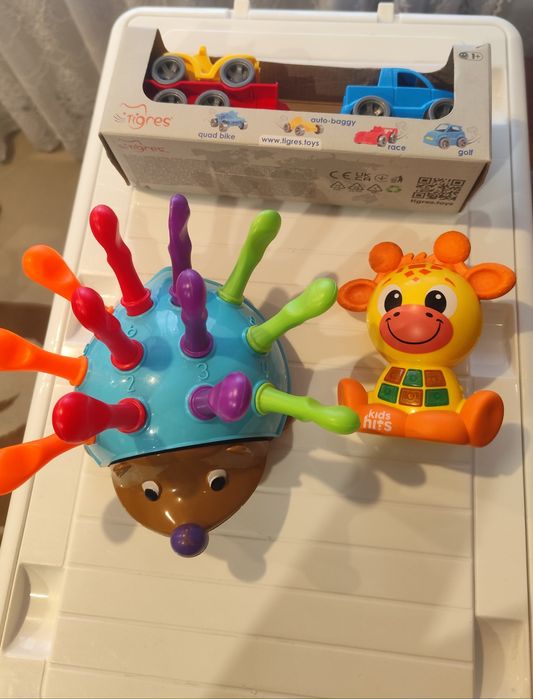 Іграшки інтерактивні ігри жираф розвиваючі для дітей