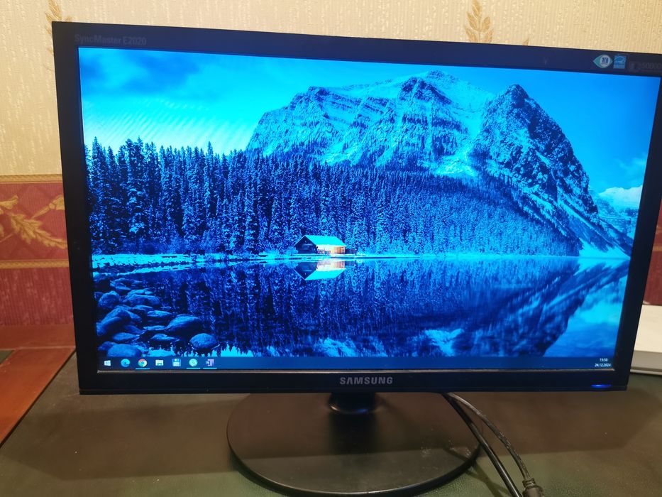 Монітор 20