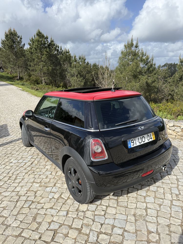 Mini Cooper D 1.6 — Impecável, com muitos extras e 4 pneus novos