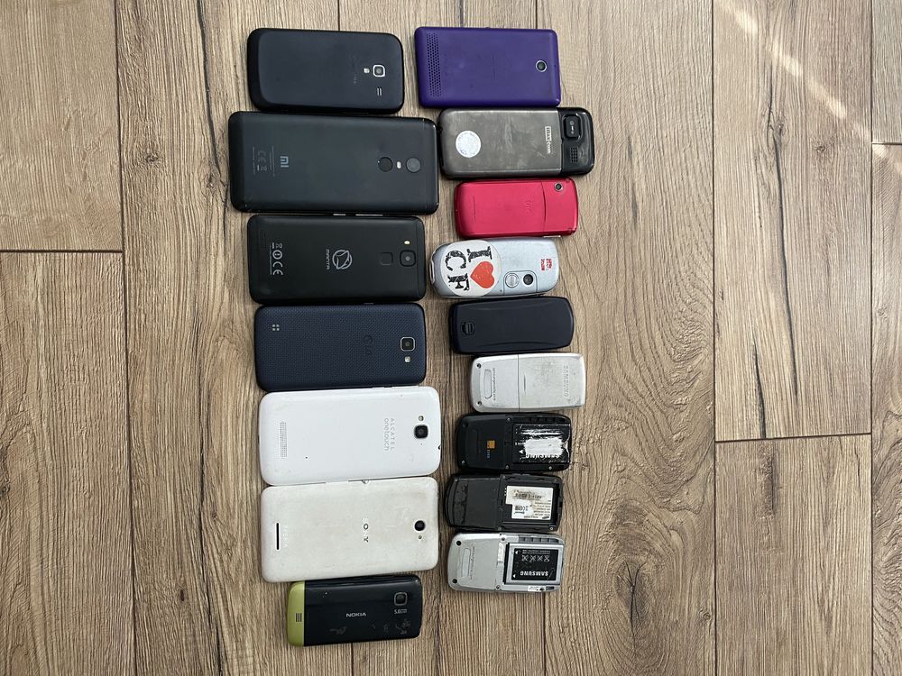 Zestaw ! Telefony komórkowe Samsung, Sony, Nokia
