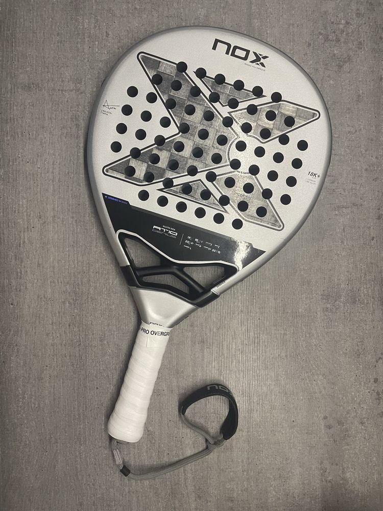 Raquete Padel Nox AT10 2024