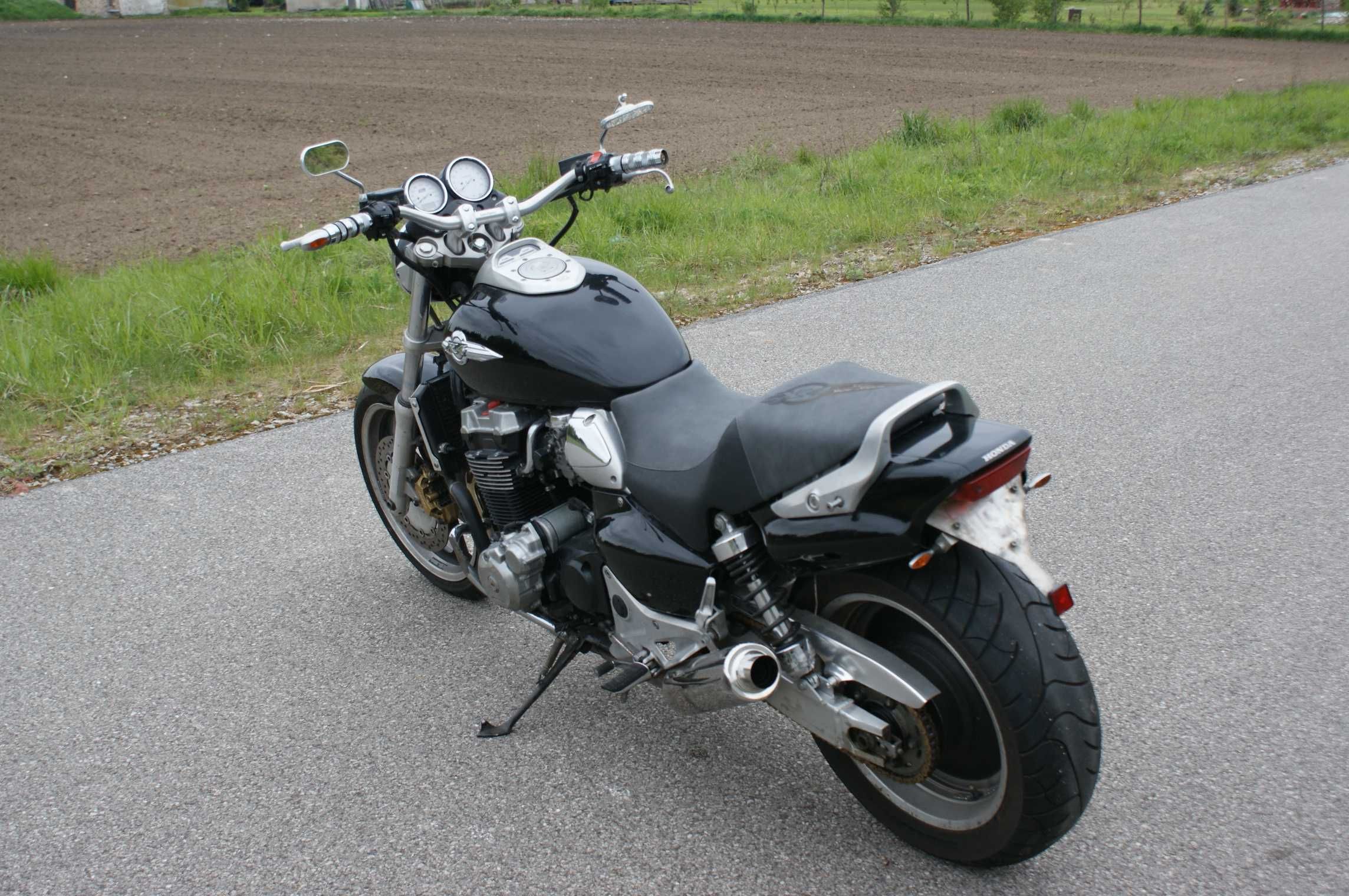 Honda x4 1300 CB SC38