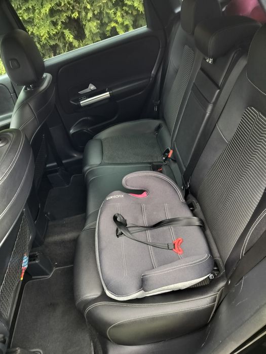 Black weekend Mercedes klasa B W247 full LED tablet  Hej Mercedes