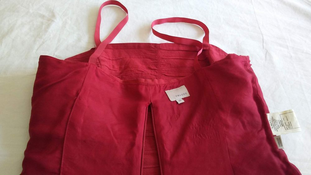 Vendo blusa nova da Tiffosi e top marca Trucco