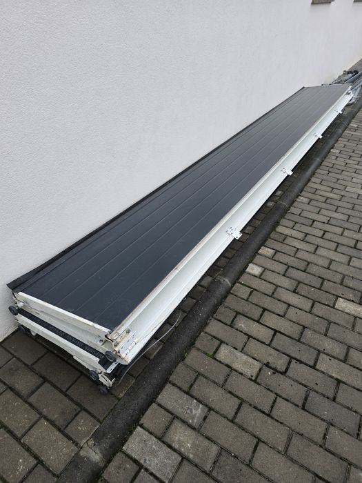 Portão garagem com motor