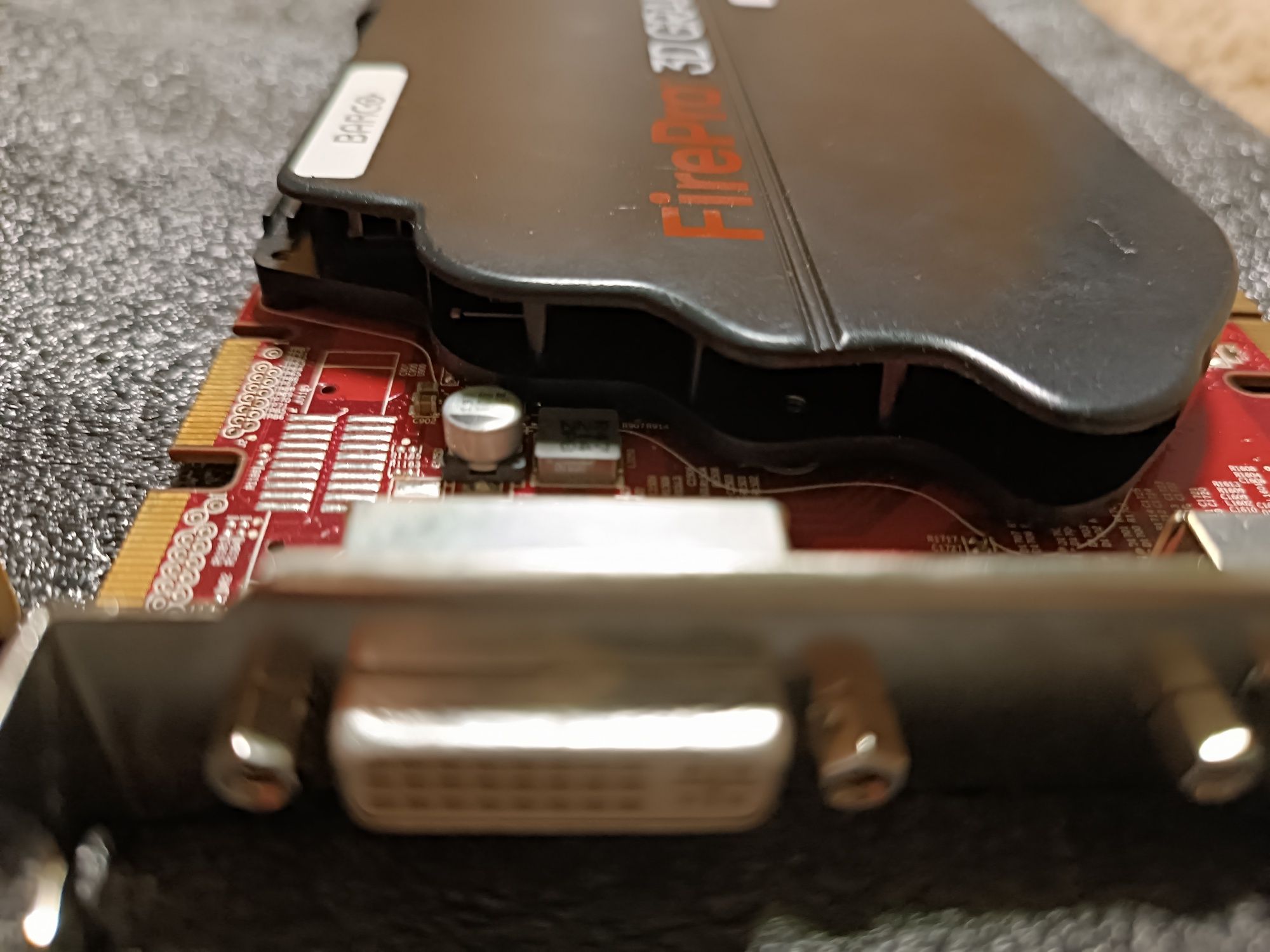 Видеокарта Fire Pro 5800
