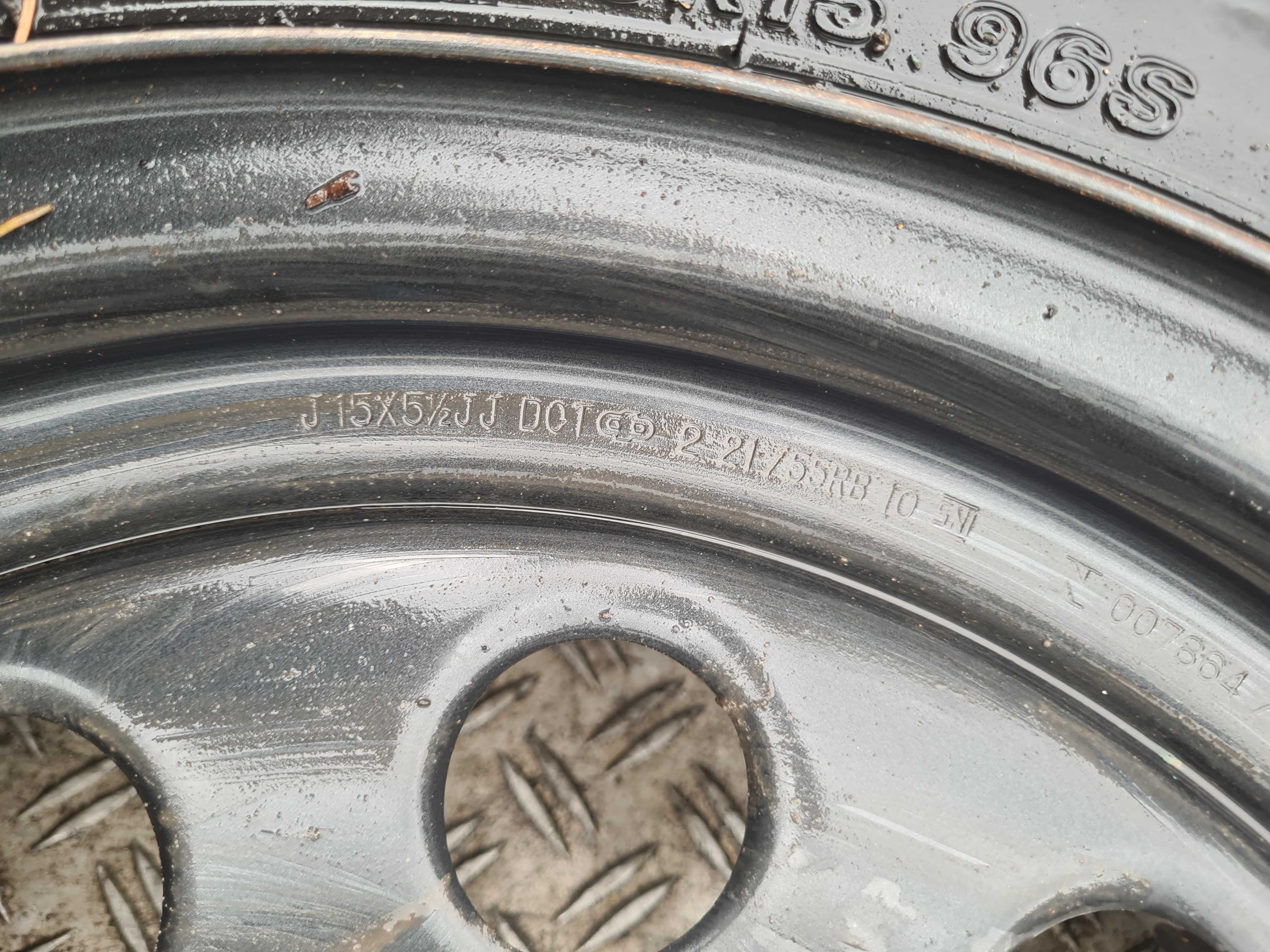 Suzuki Jimny IV 22 felga stalowa oryginał opona 195/80 R15 Bridgestone