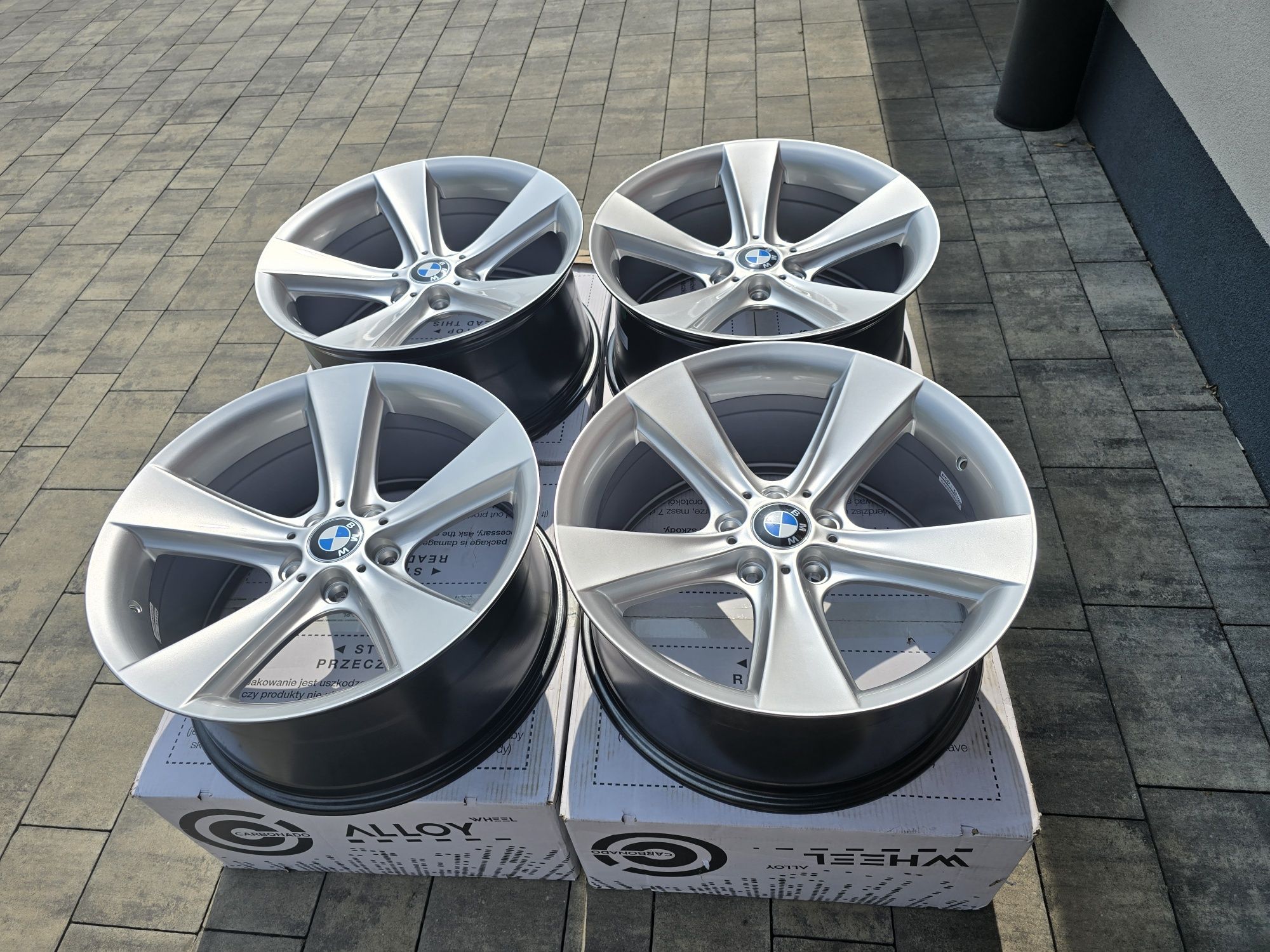 Alufelgi 19" 5x120 9J ET24 BMW E60 E61 E39 E65 WKLĘSŁE !