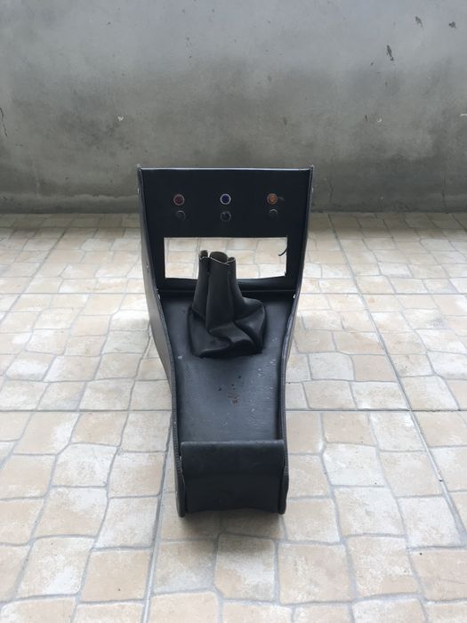 Consola central datsun ou corolla