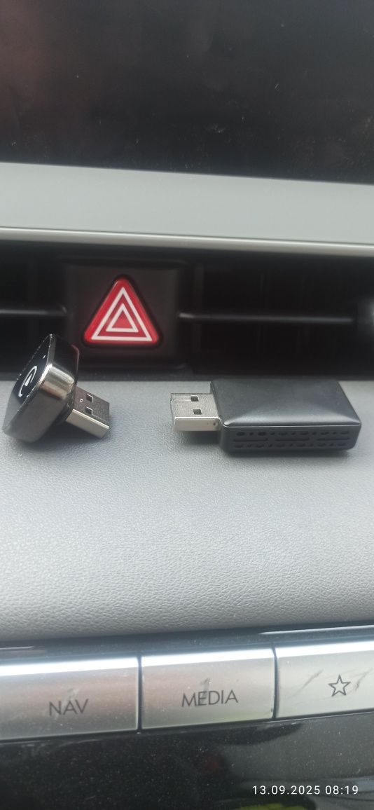 Бездротовий адаптер кар плей car play android auto
Android